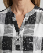 Product 15495785546058 - close_up_detail
