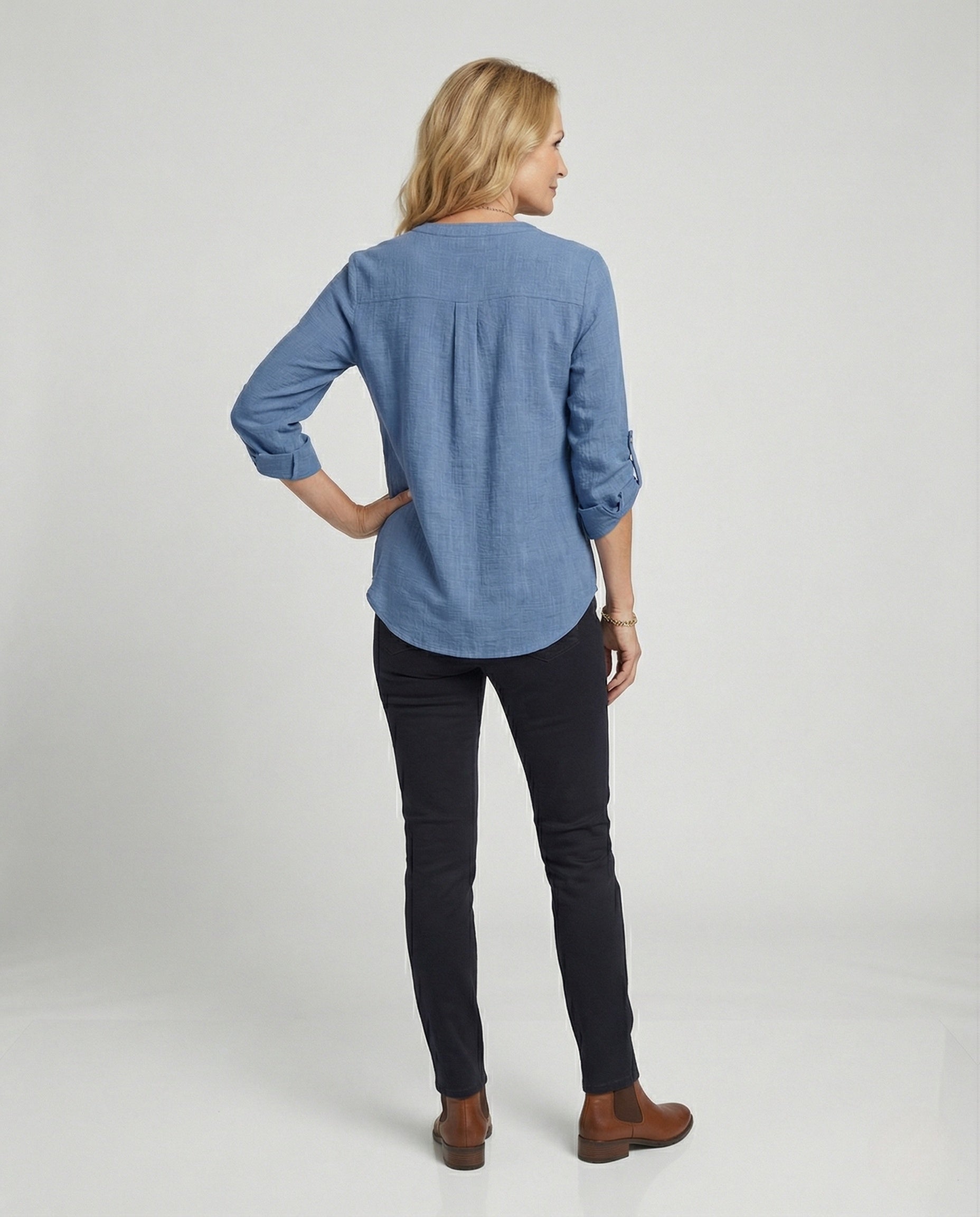 Product 15499455168842 - back_view