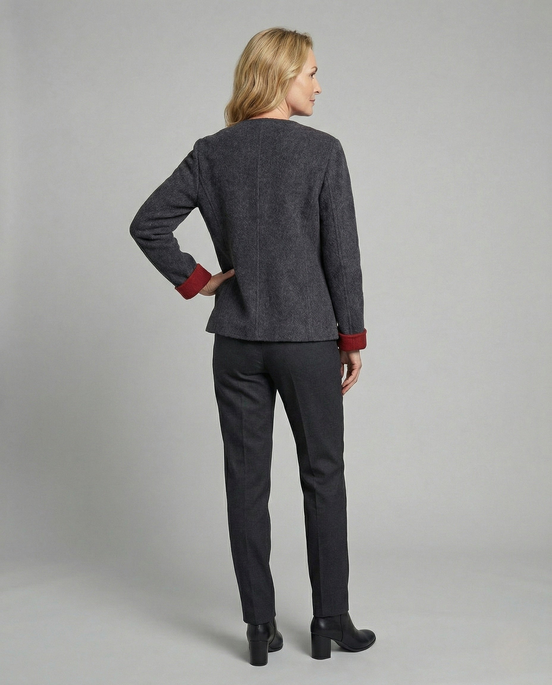 Product 15503244853578 - back_view