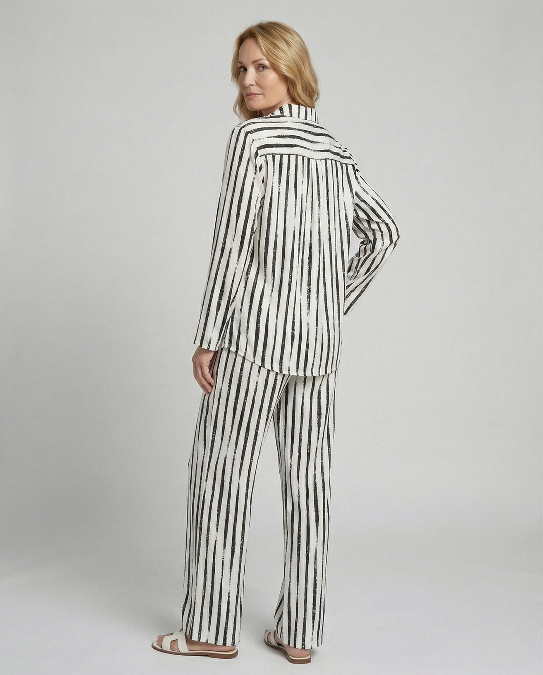 Product 15509576352074 - back_view