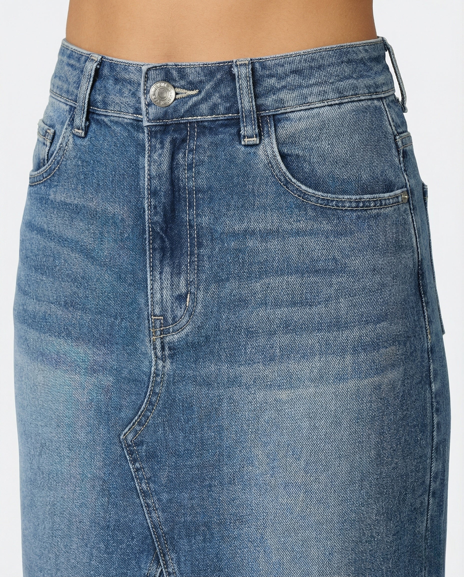 Product 15509579858250 - close_up_detail