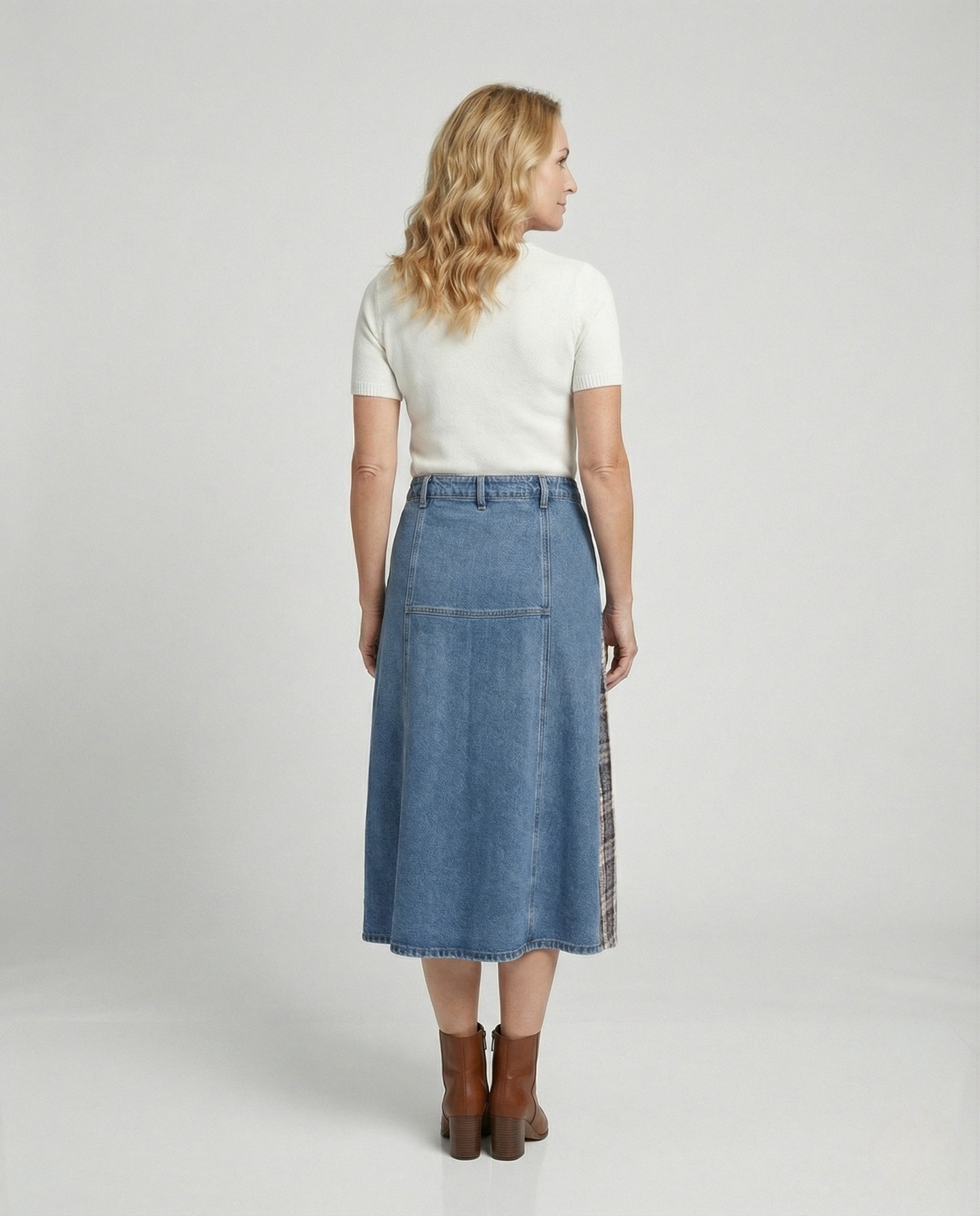 Product 15509582184778 - back_view