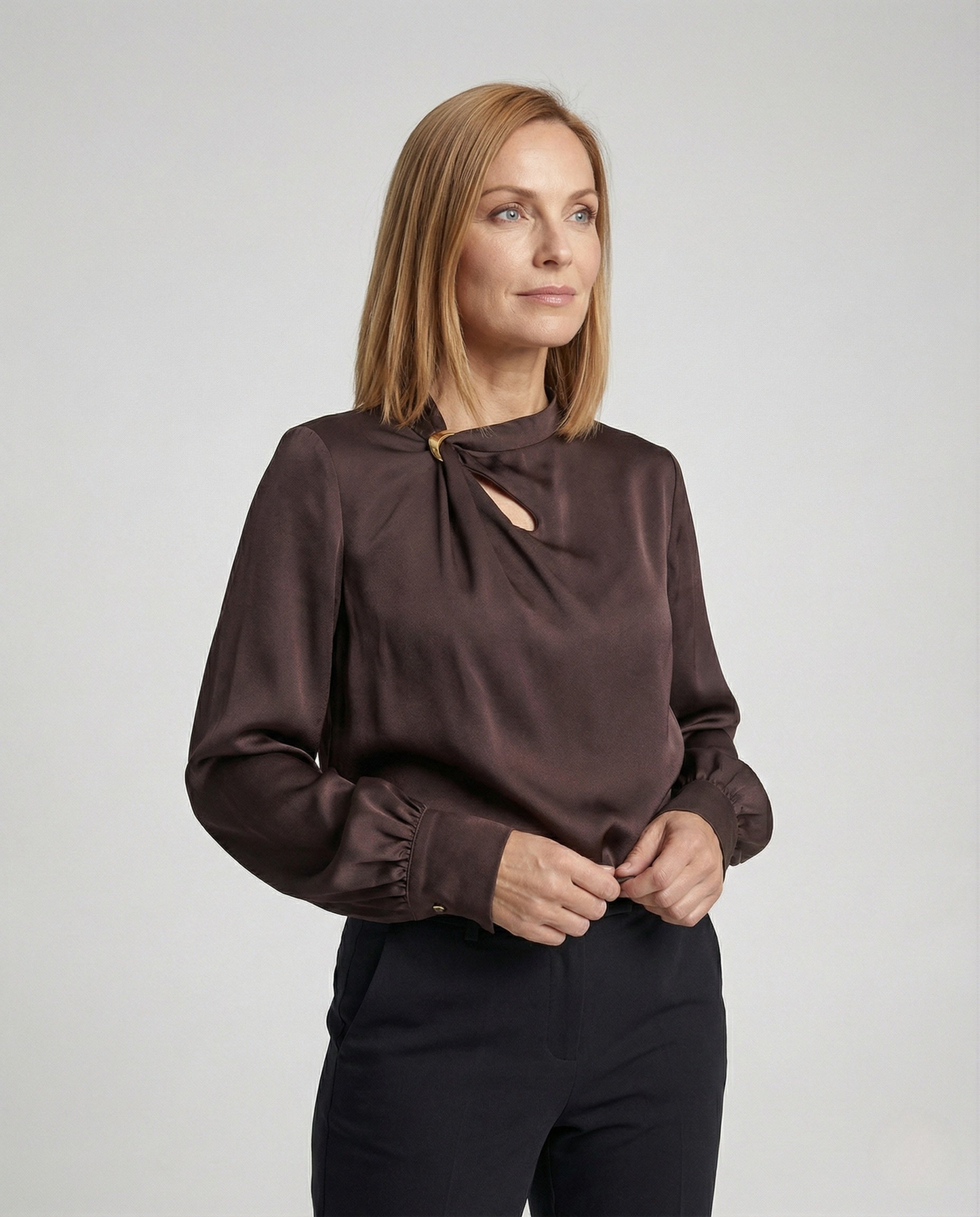 Product 15511751393610 - upper_body