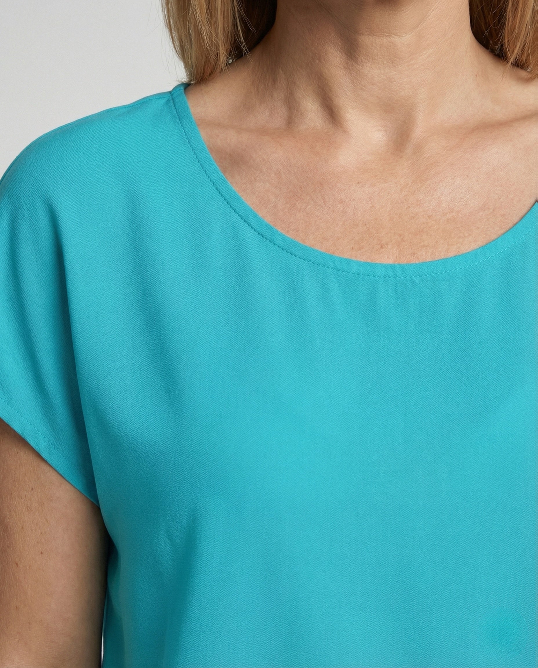 Product 15511754506570 - close_up_detail