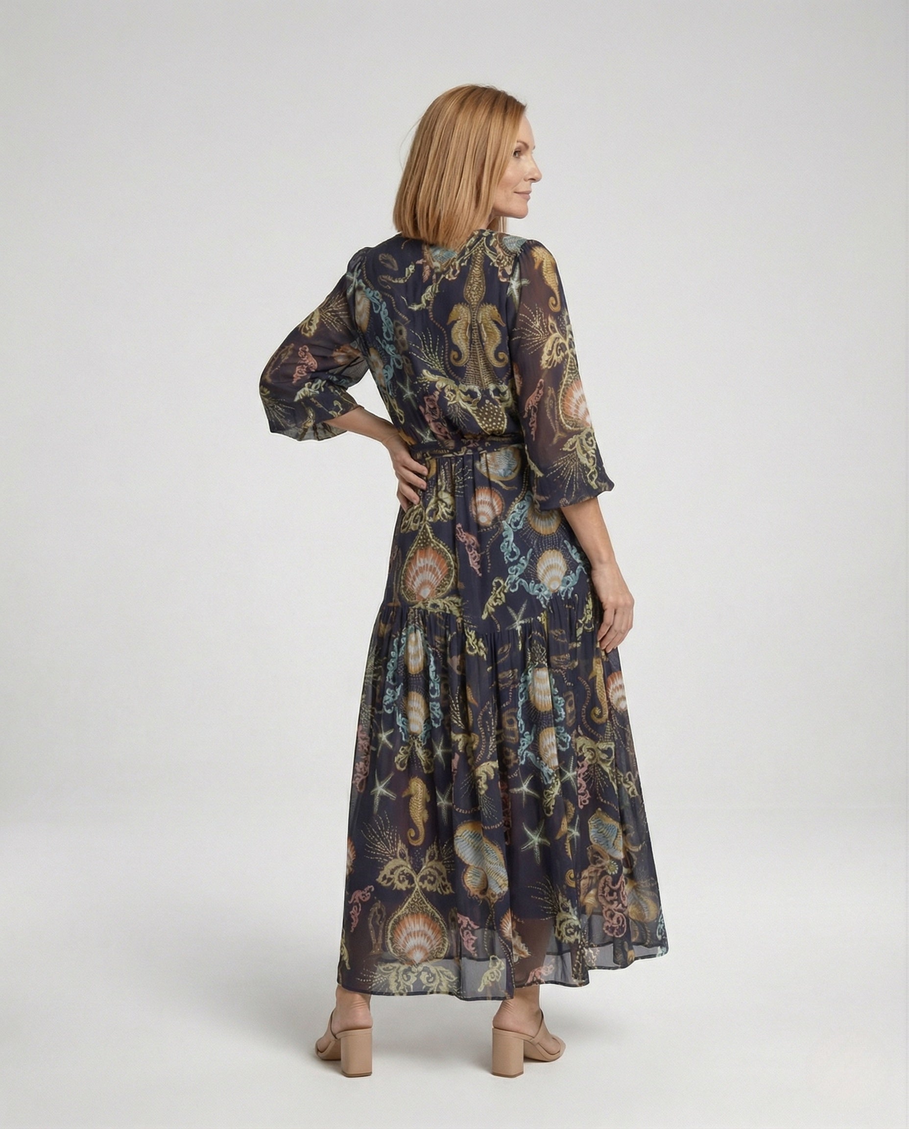 Product 15511954587978 - back_view