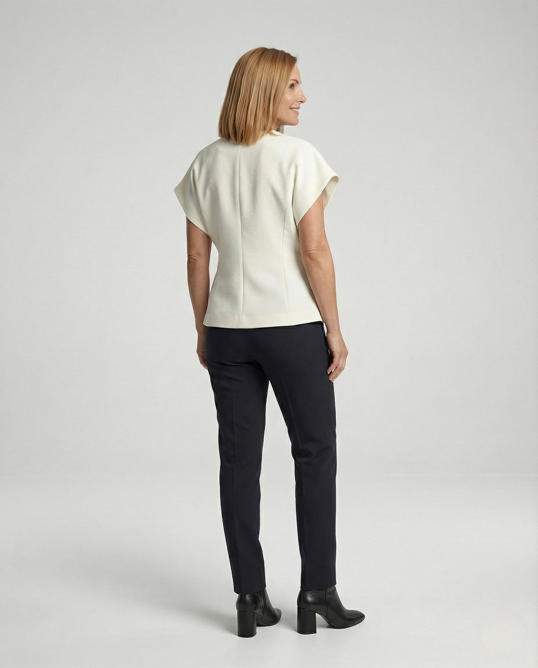 Product 15517947265354 - back_view