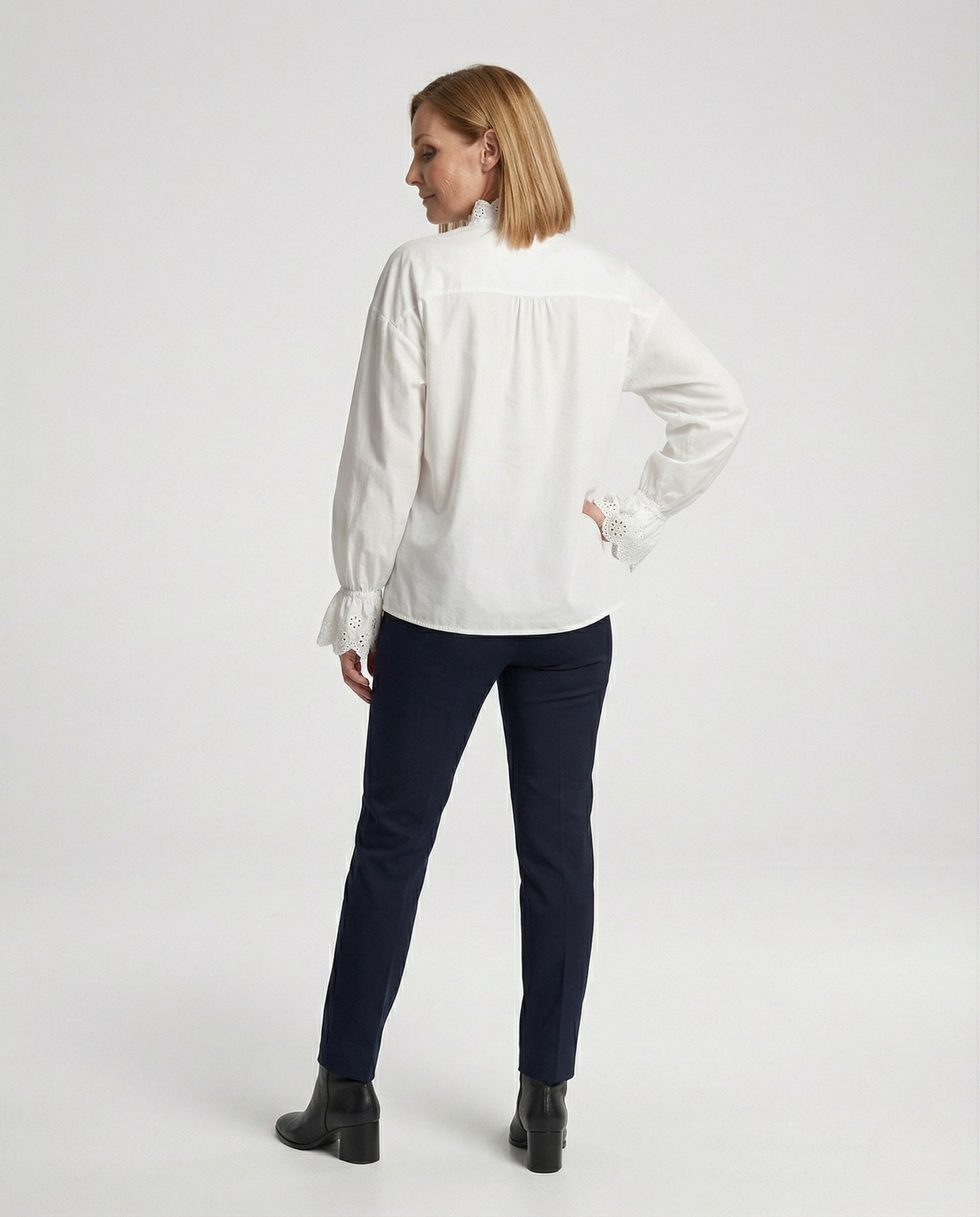 Product 15518306664778 - back_view