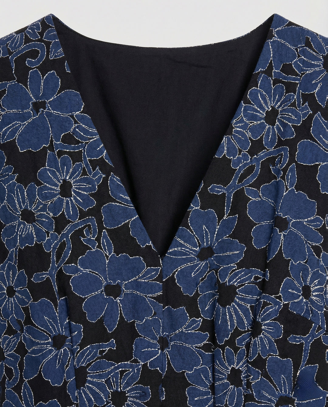 Product 15518408212810 - close_up_detail