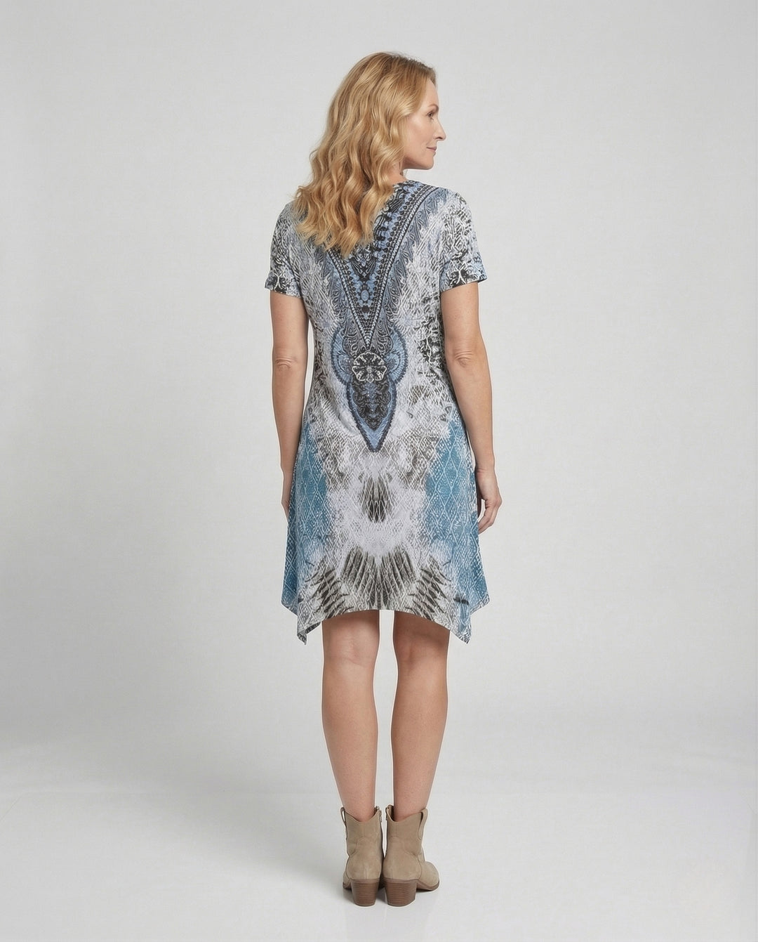 Product 15518409818442 - back_view