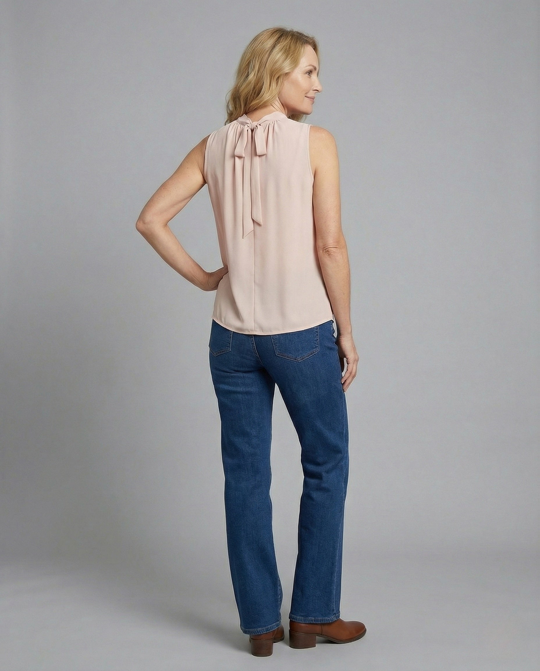 Product 15520718061898 - back_view