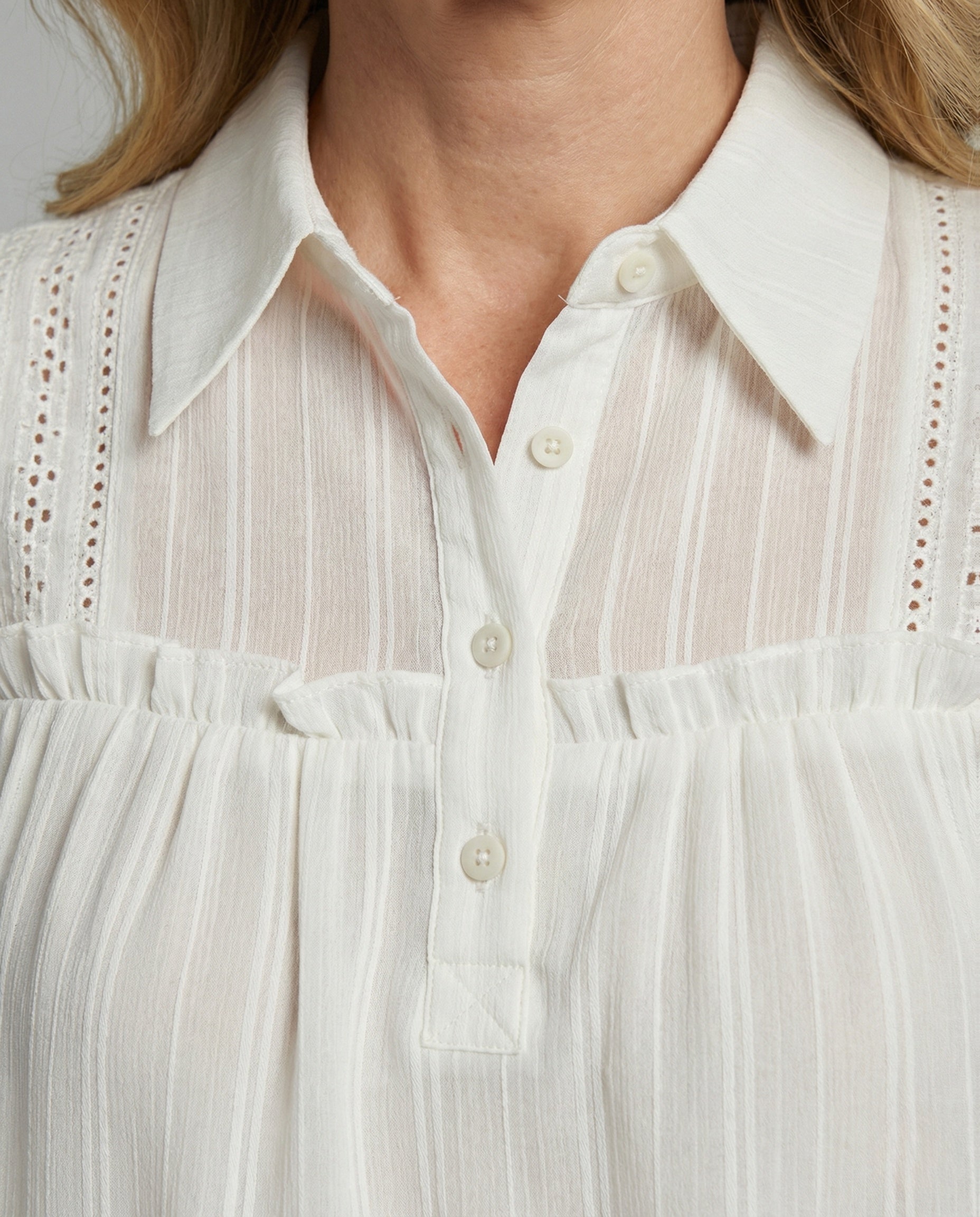 Product 15520718553418 - close_up_detail