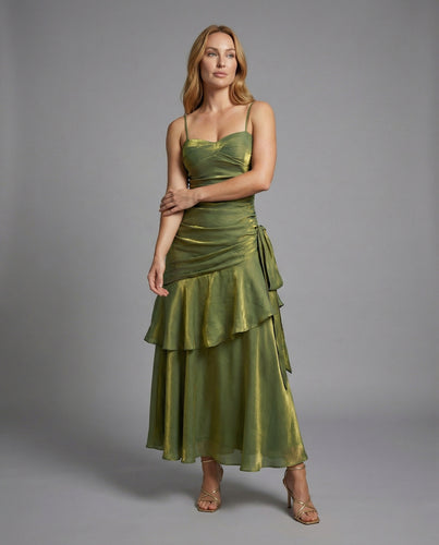 Damen Satin Abendkleid mit Herz Ausschnitt