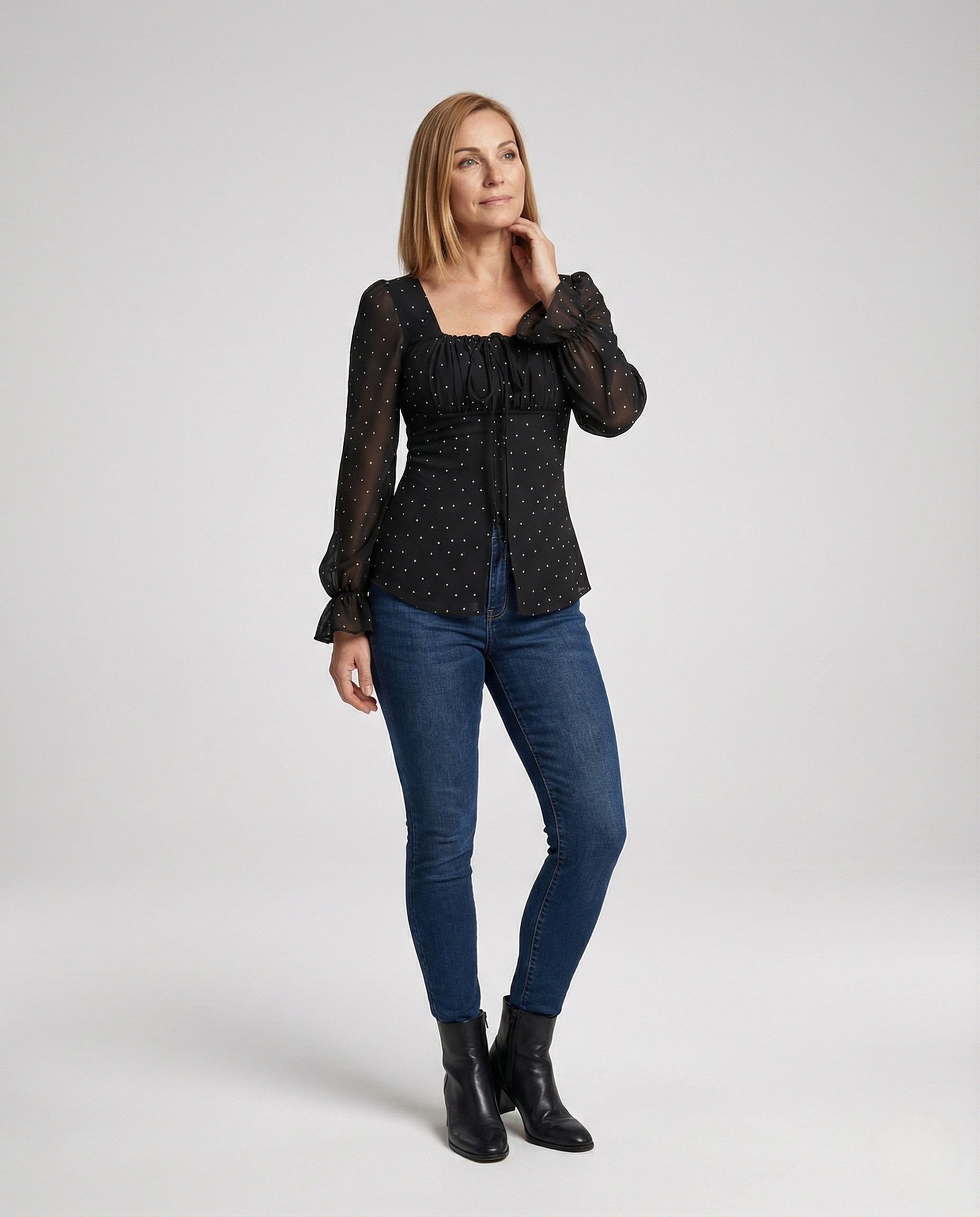 Product 15520724975946 - full_body_front