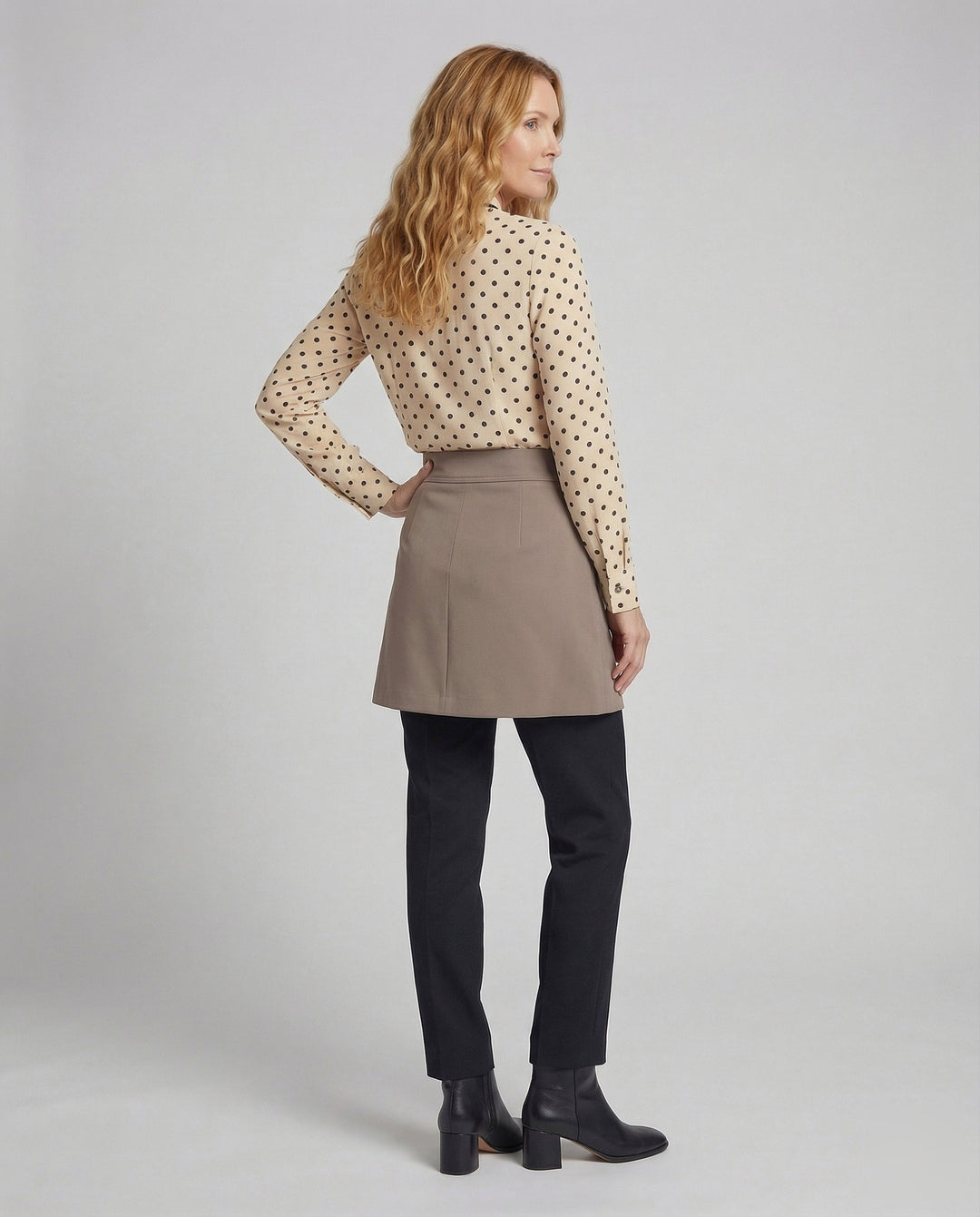 Product 15520728416586 - back_view
