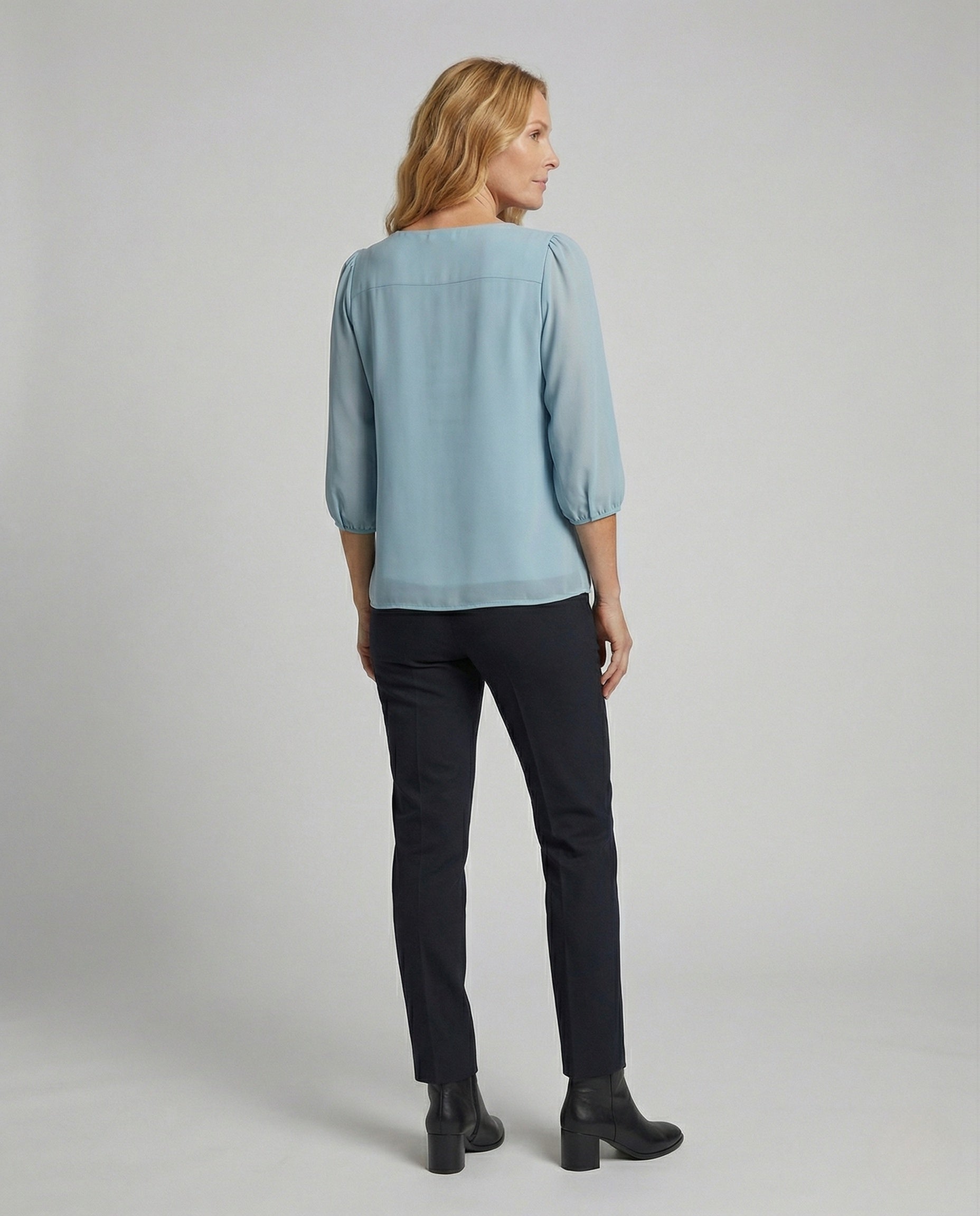 Product 15520728482122 - back_view