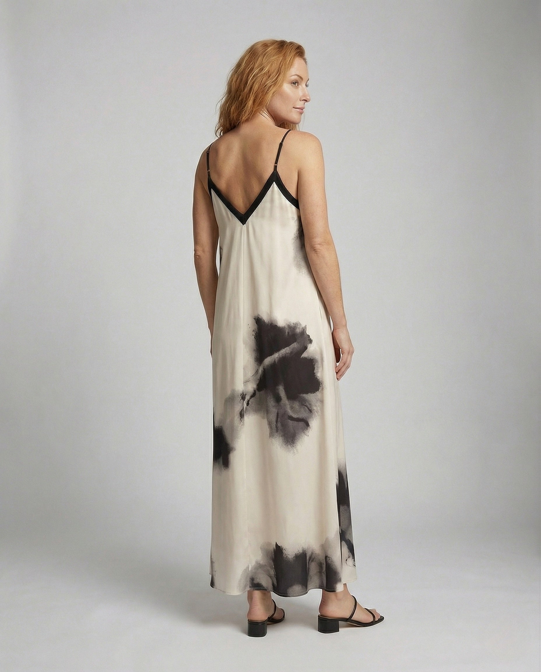 Product 15520729497930 - back_view