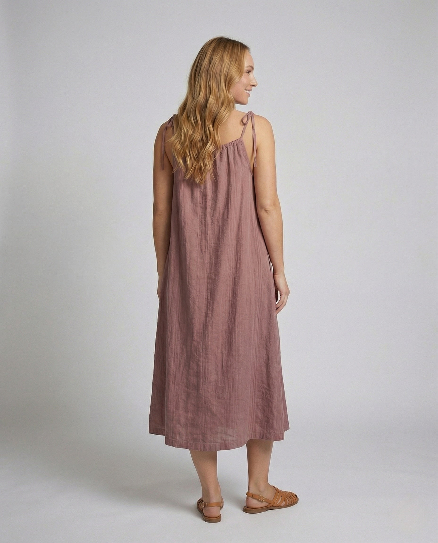 Product 15520732414282 - back_view