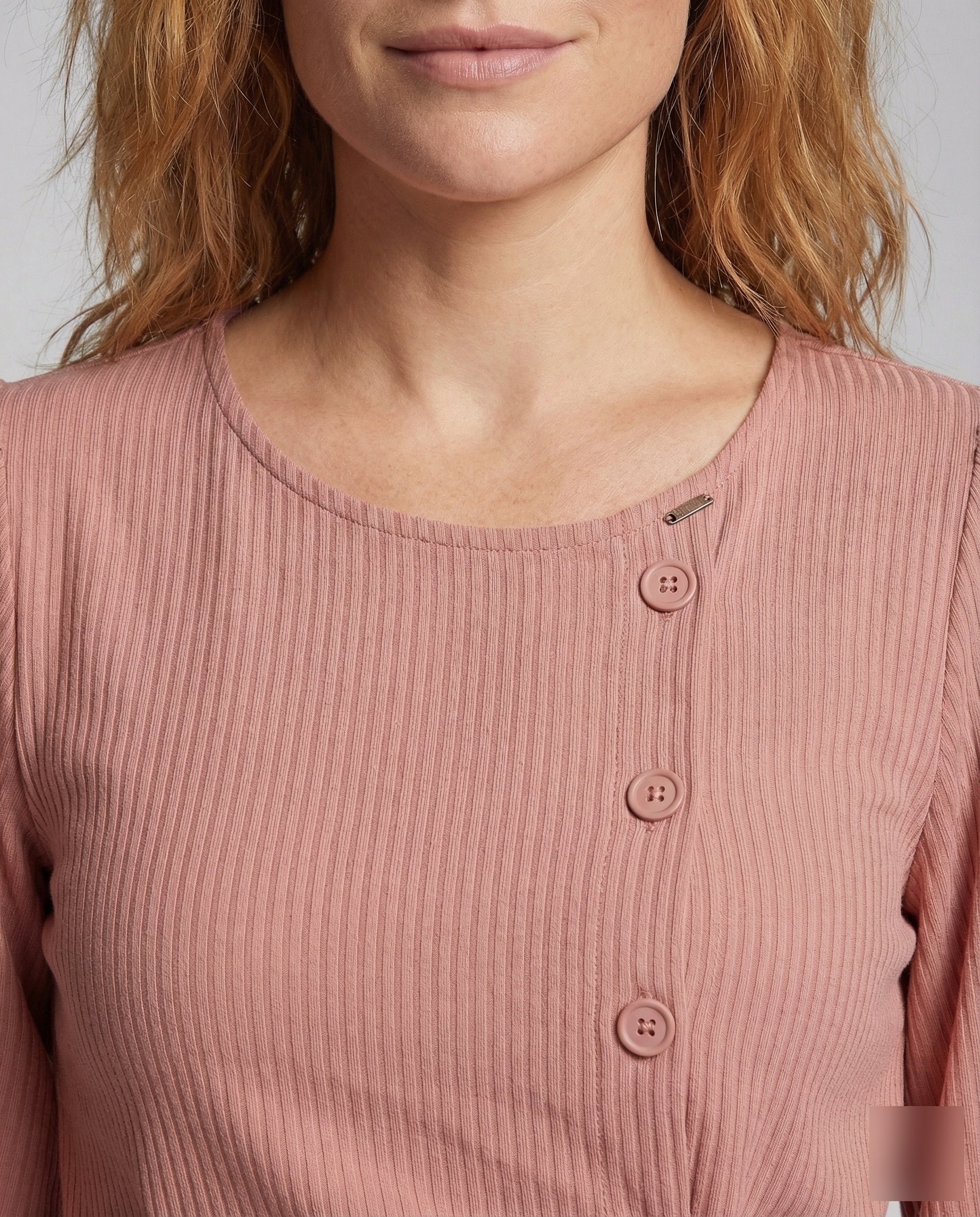 Product 15520733397322 - close_up_detail