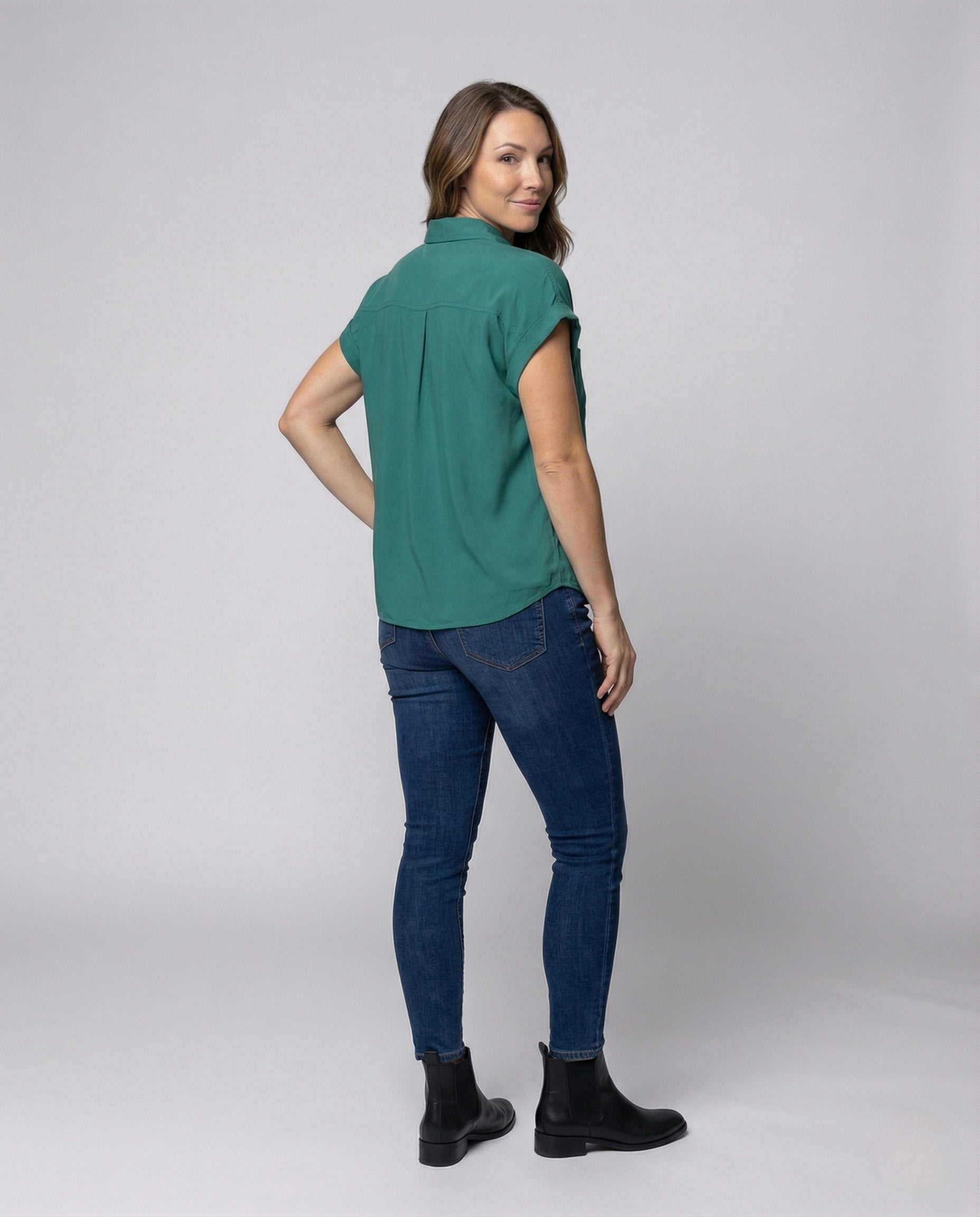 Product 15520739852618 - back_view