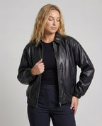 Product 15521244578122 - upper_body