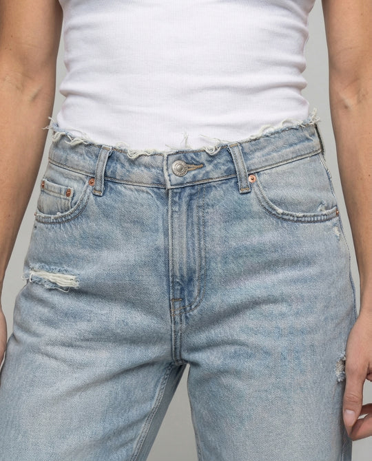 Product 15523574776138 - close_up_detail