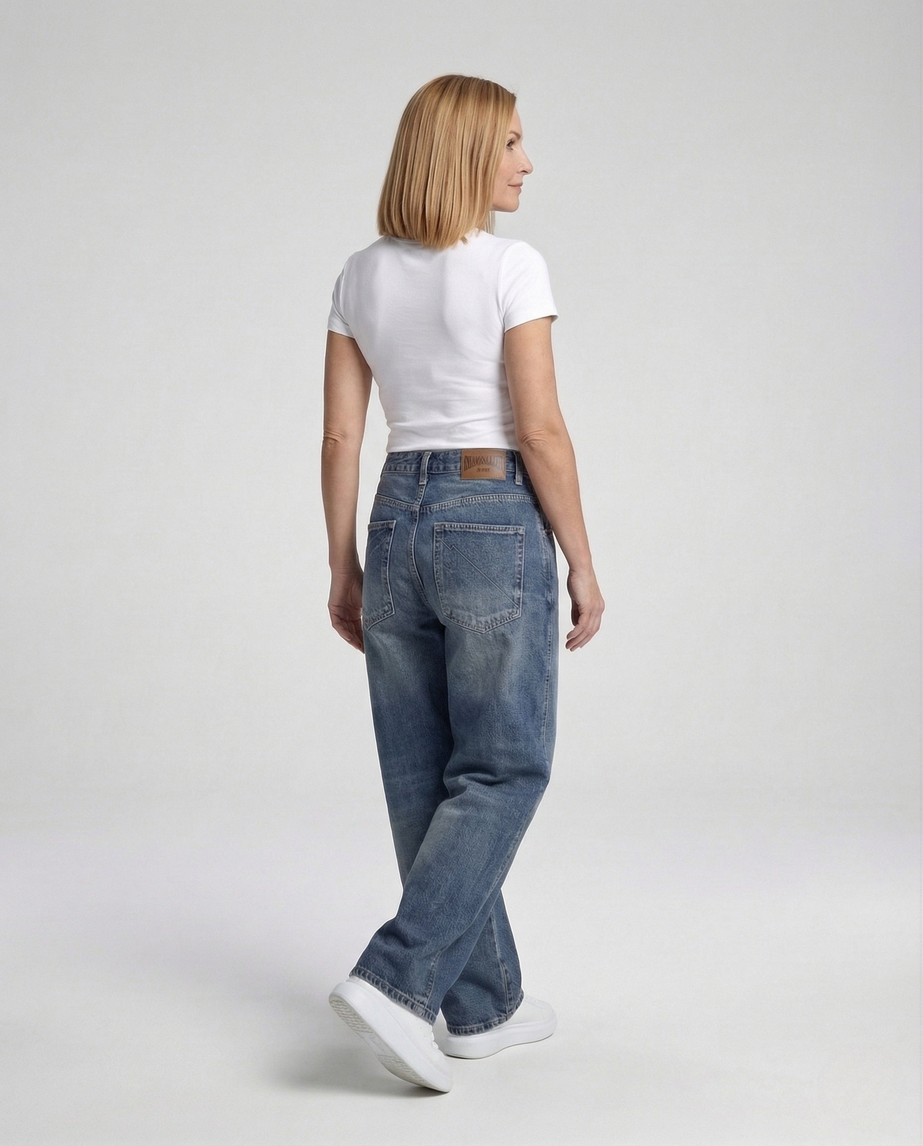 Product 15525068472650 - back_view