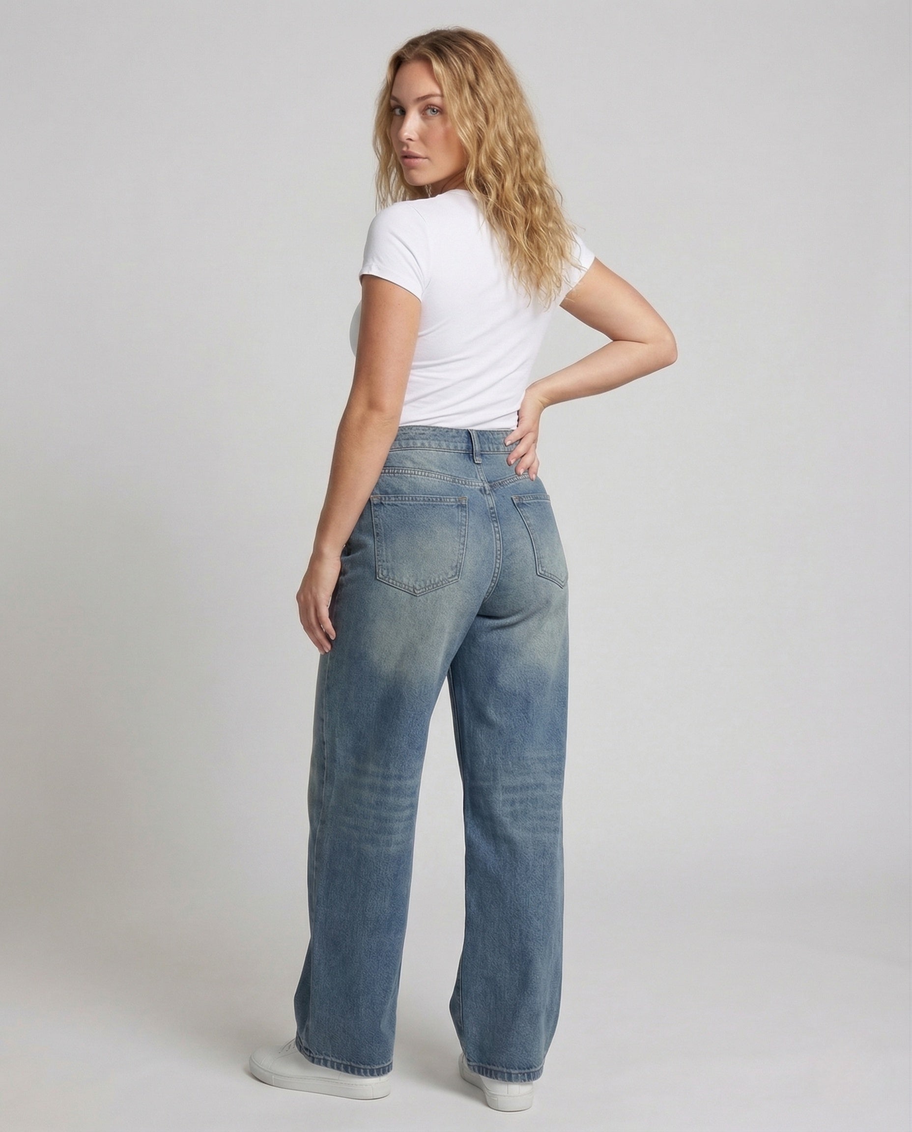 Product 15525422235978 - back_view