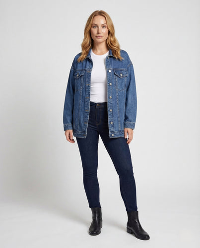 Damen Oversize Jeansjacke mit Brusttaschen und Klassischem Kragen