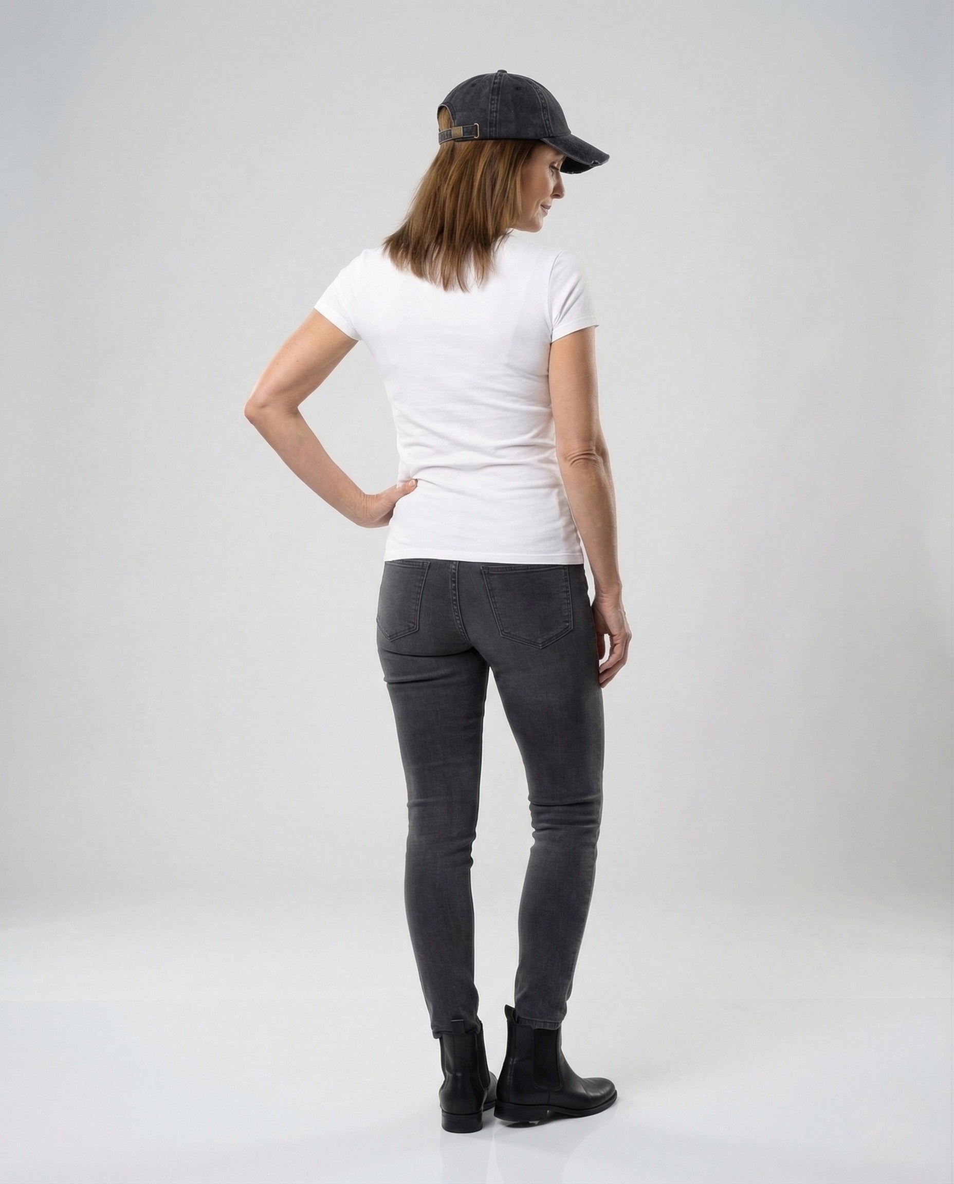 Product 15525426069834 - back_view