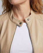 Product 15527073710410 - close_up_detail