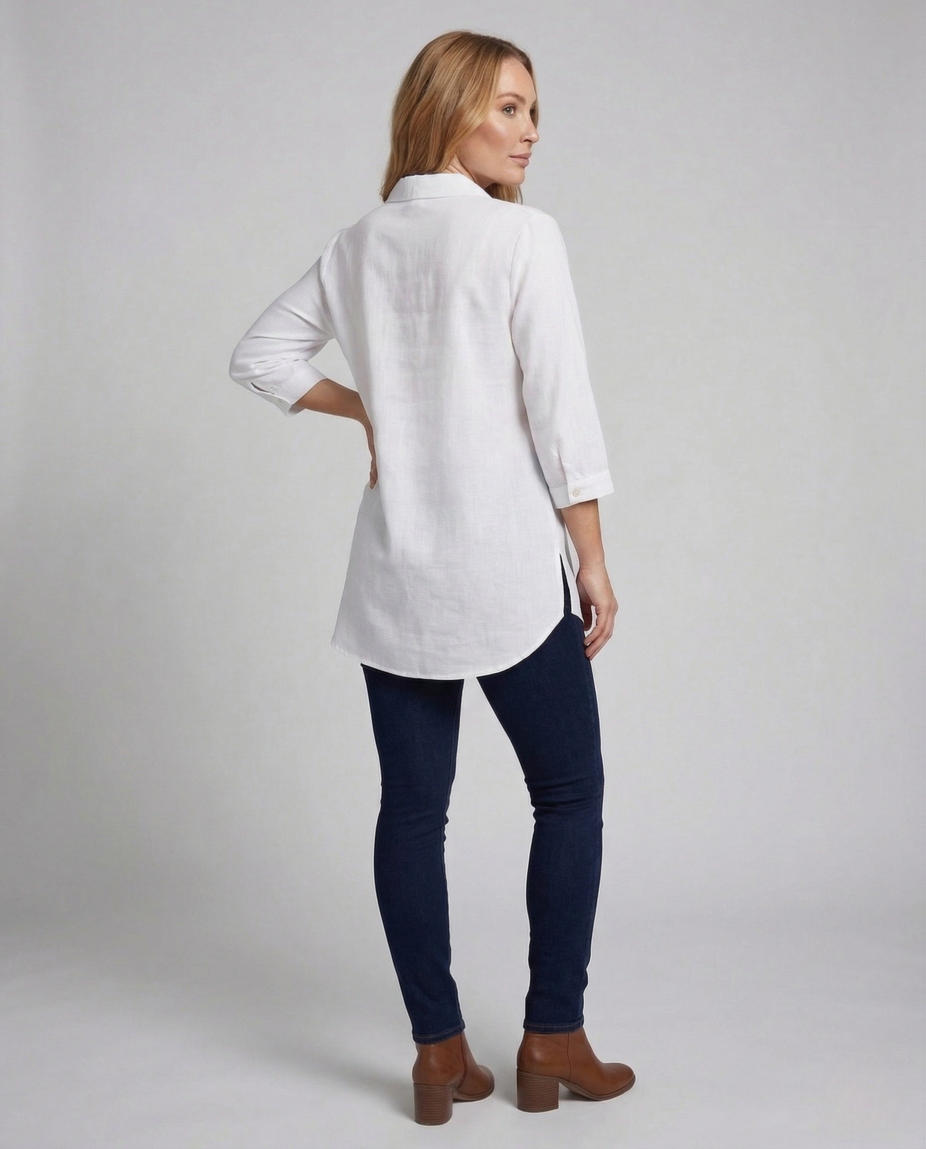 Product 15527654555978 - back_view