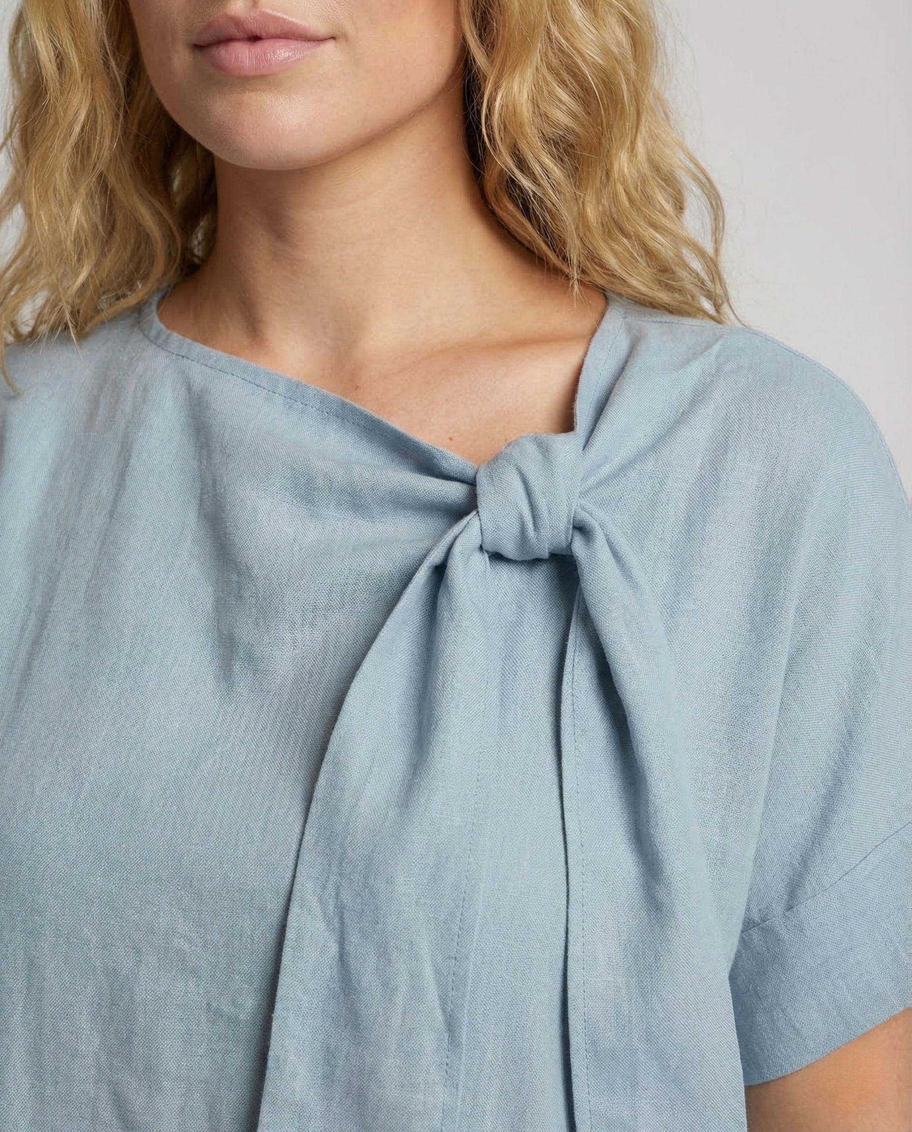 Product 15527654949194 - close_up_detail