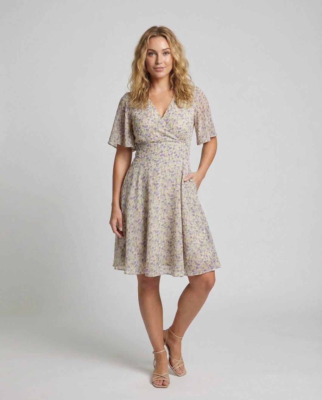 Product 15533338132810 - full_body_front