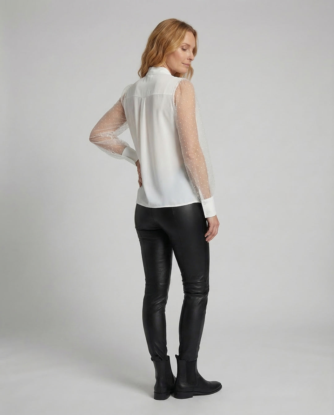 Product 15533348323658 - back_view