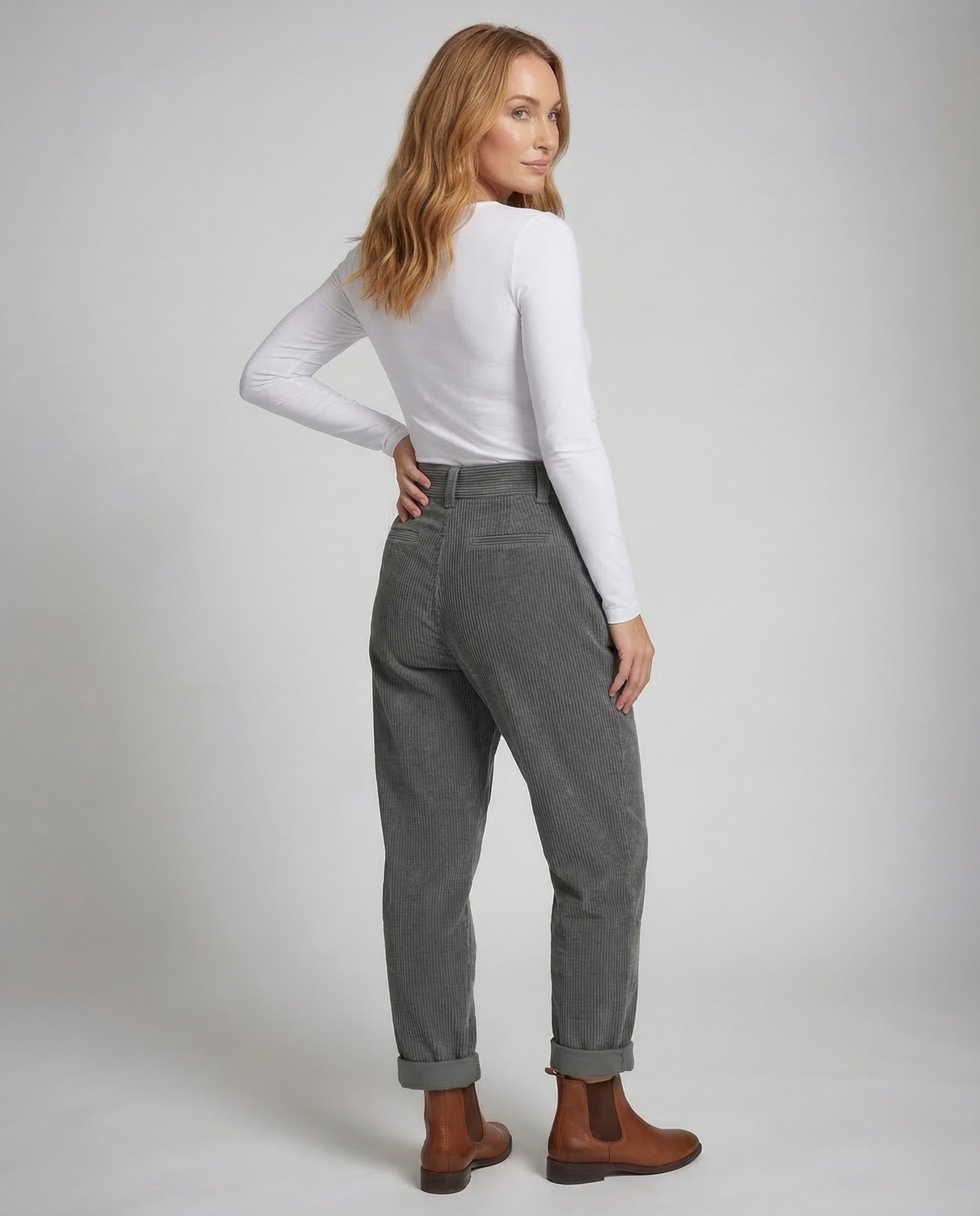Product 15533350748490 - back_view