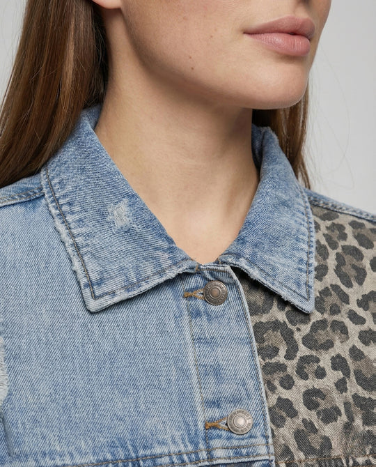 Product 15533358547274 - close_up_detail