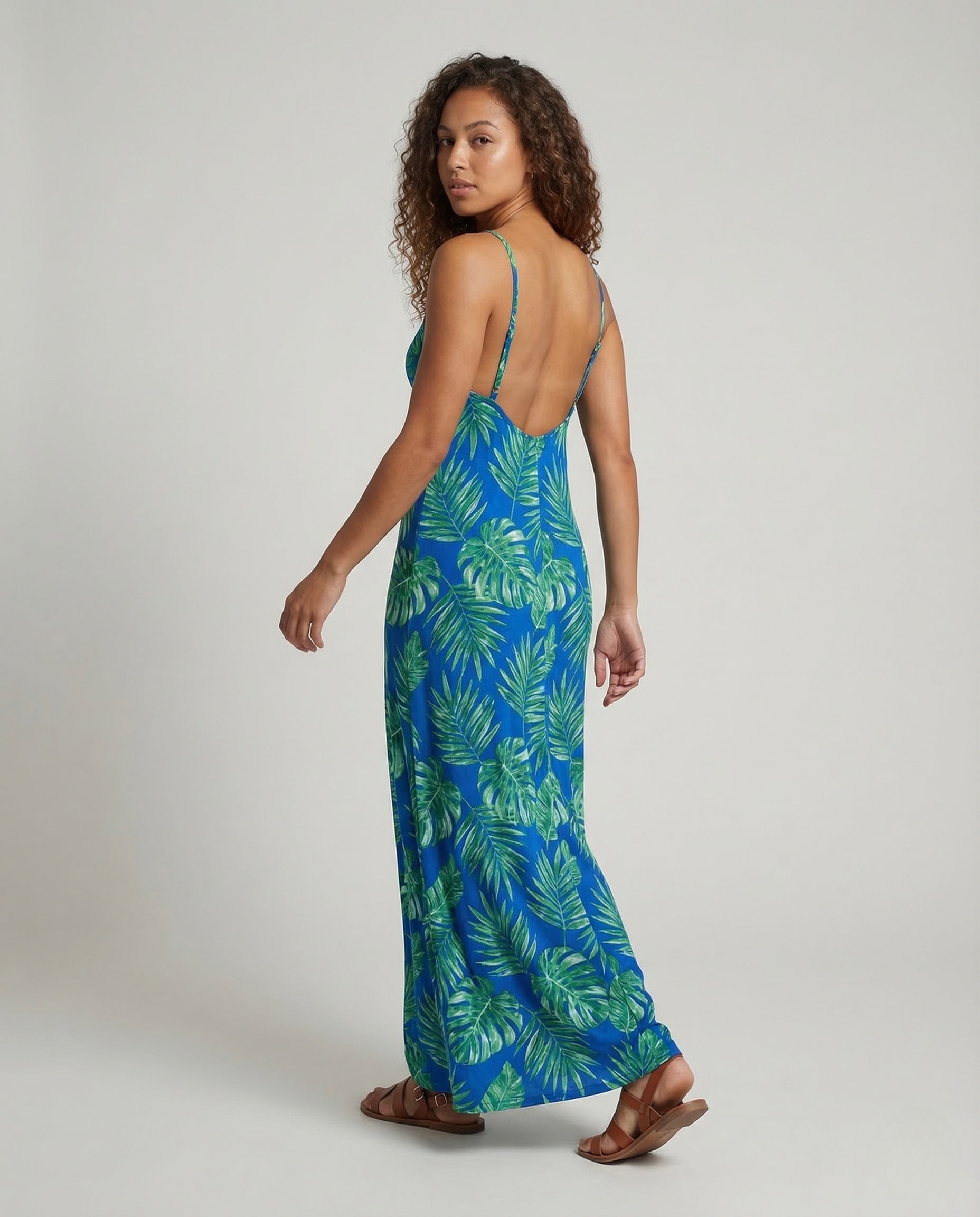Product 15533362839882 - back_view