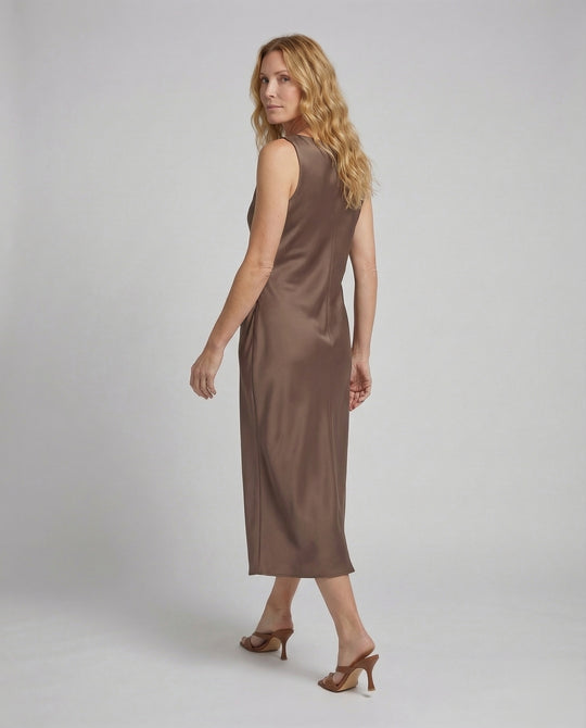 Product 15533366542666 - back_view