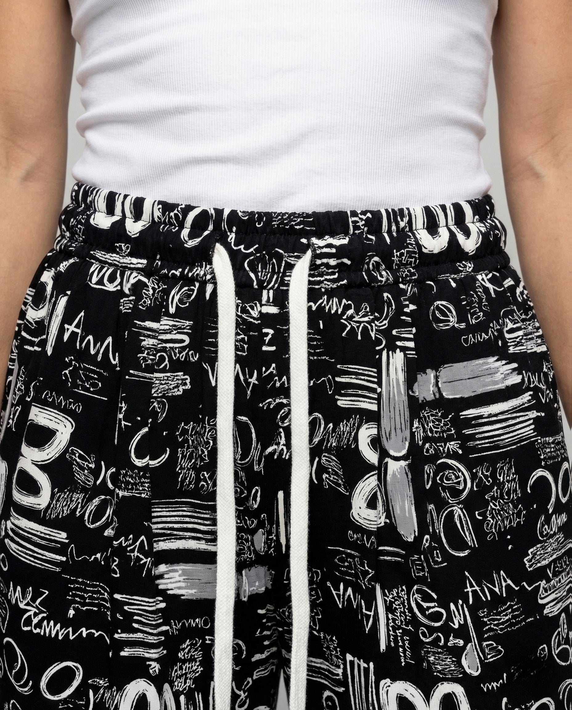 Product 15535311389002 - close_up_detail