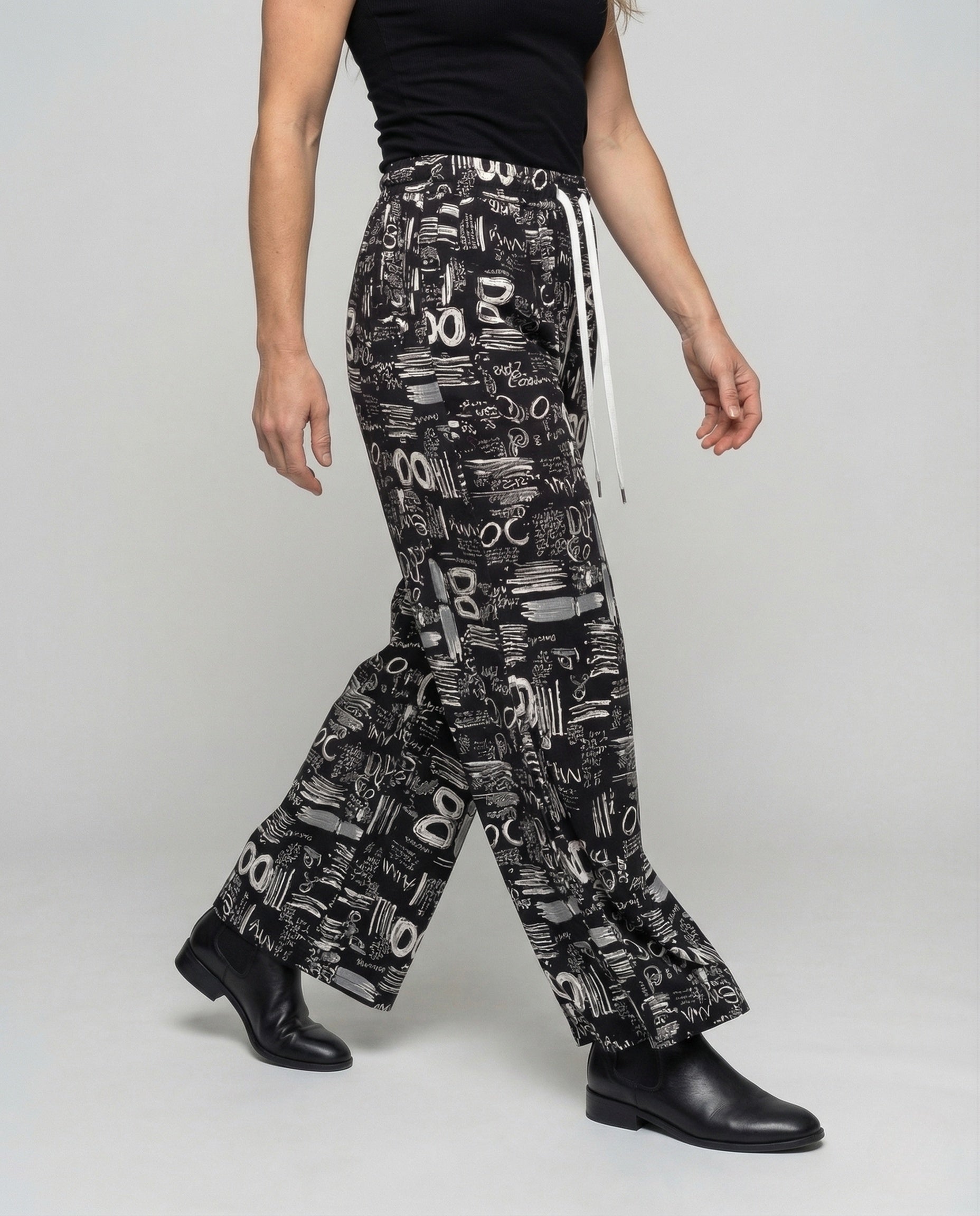 Product 15535311389002 - lower_body