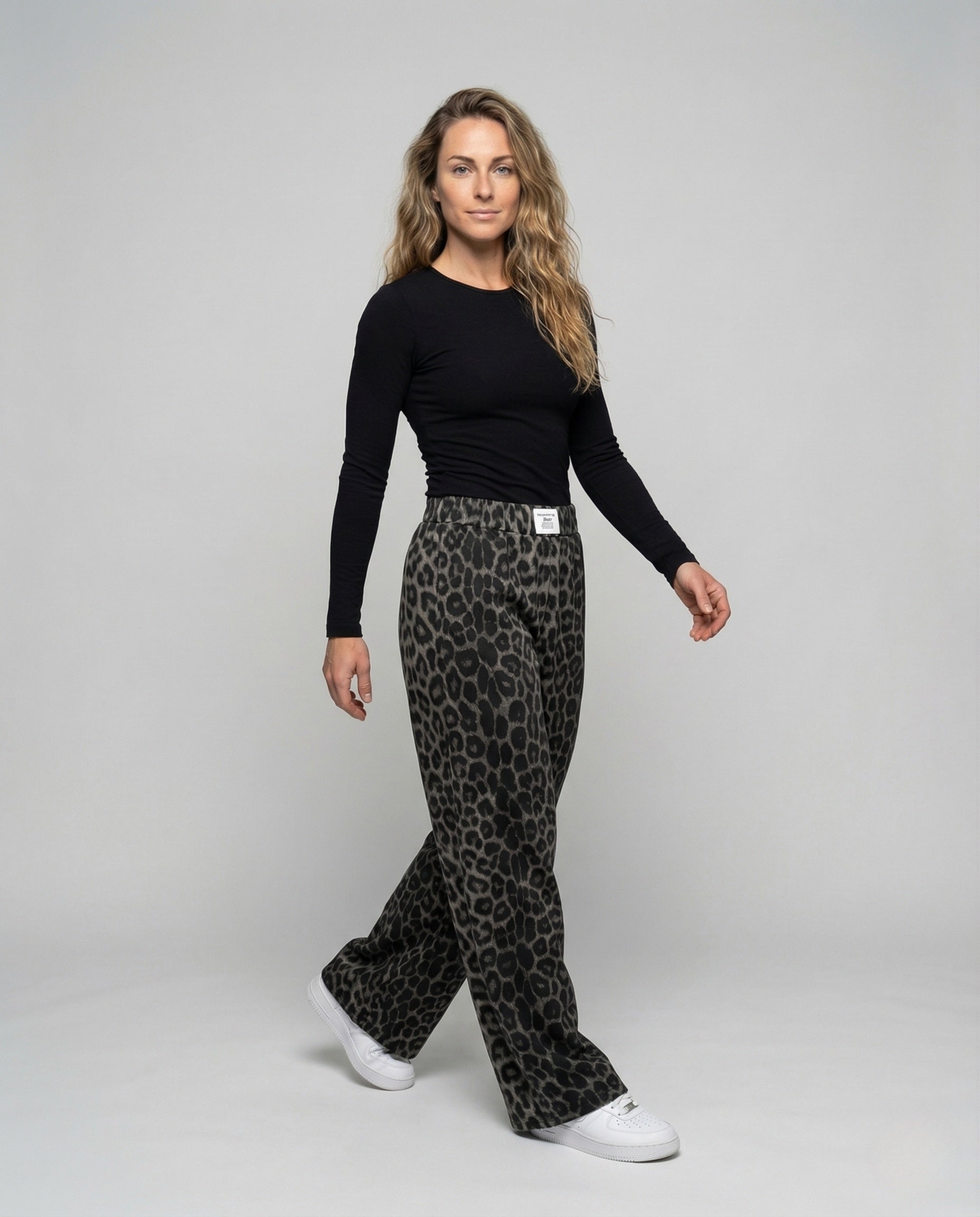 Product 15535312634186 - full_body_front