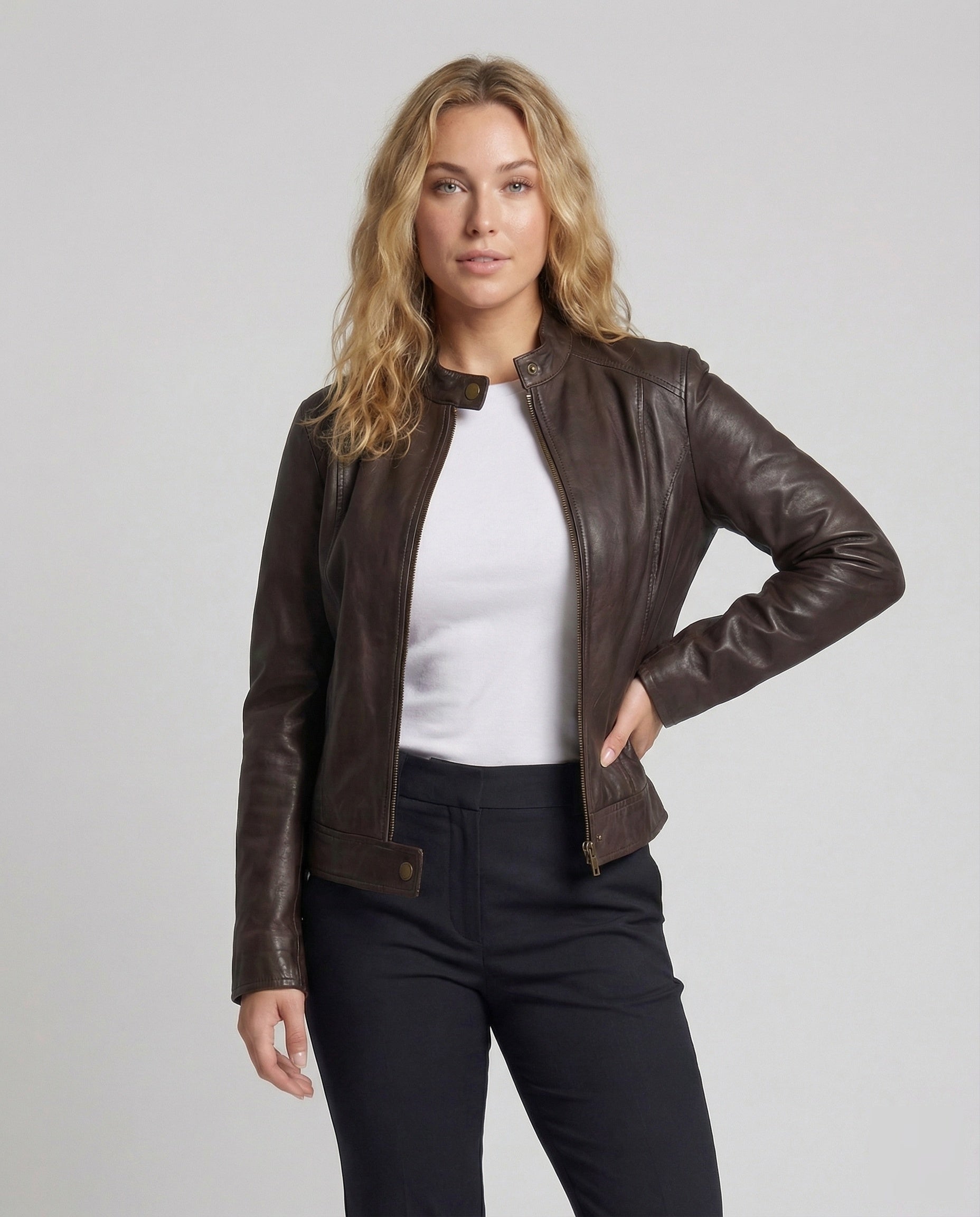 Product 15535315059018 - upper_body