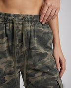 Product 15535316697418 - close_up_detail