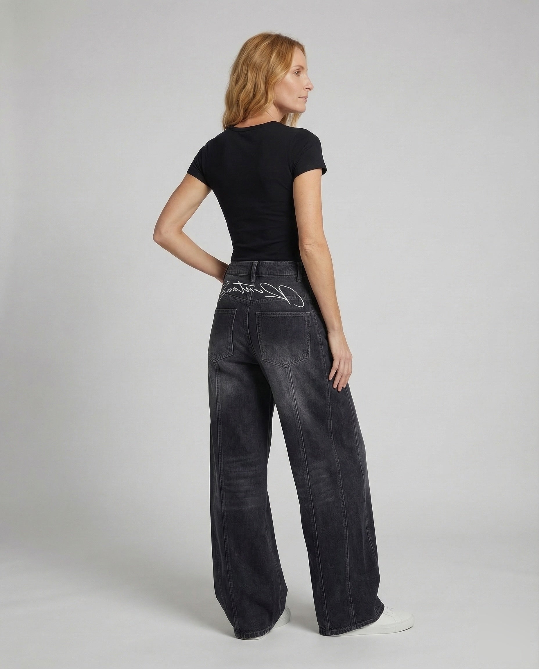 Product 15535320465738 - back_view