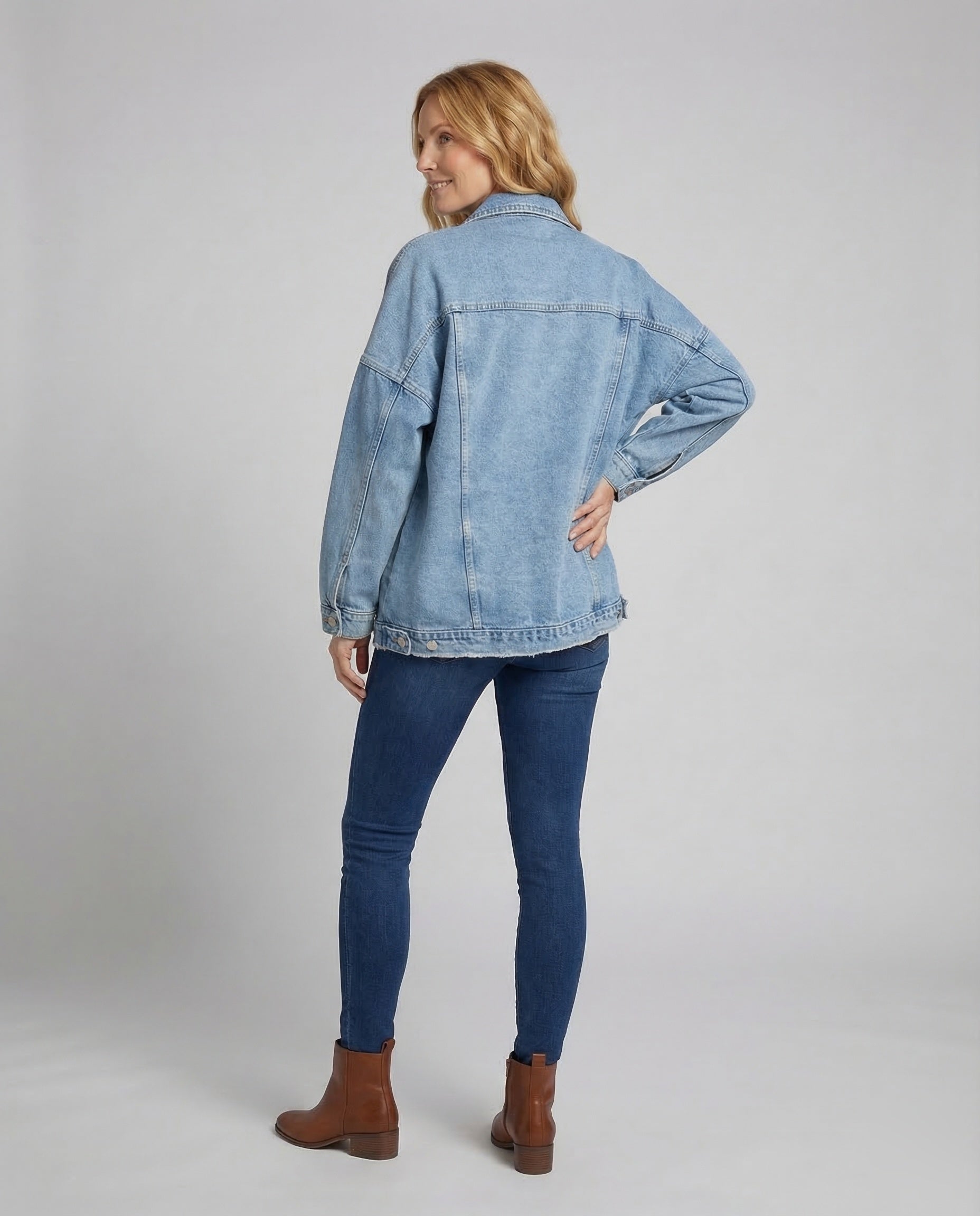 Product 15535320564042 - back_view