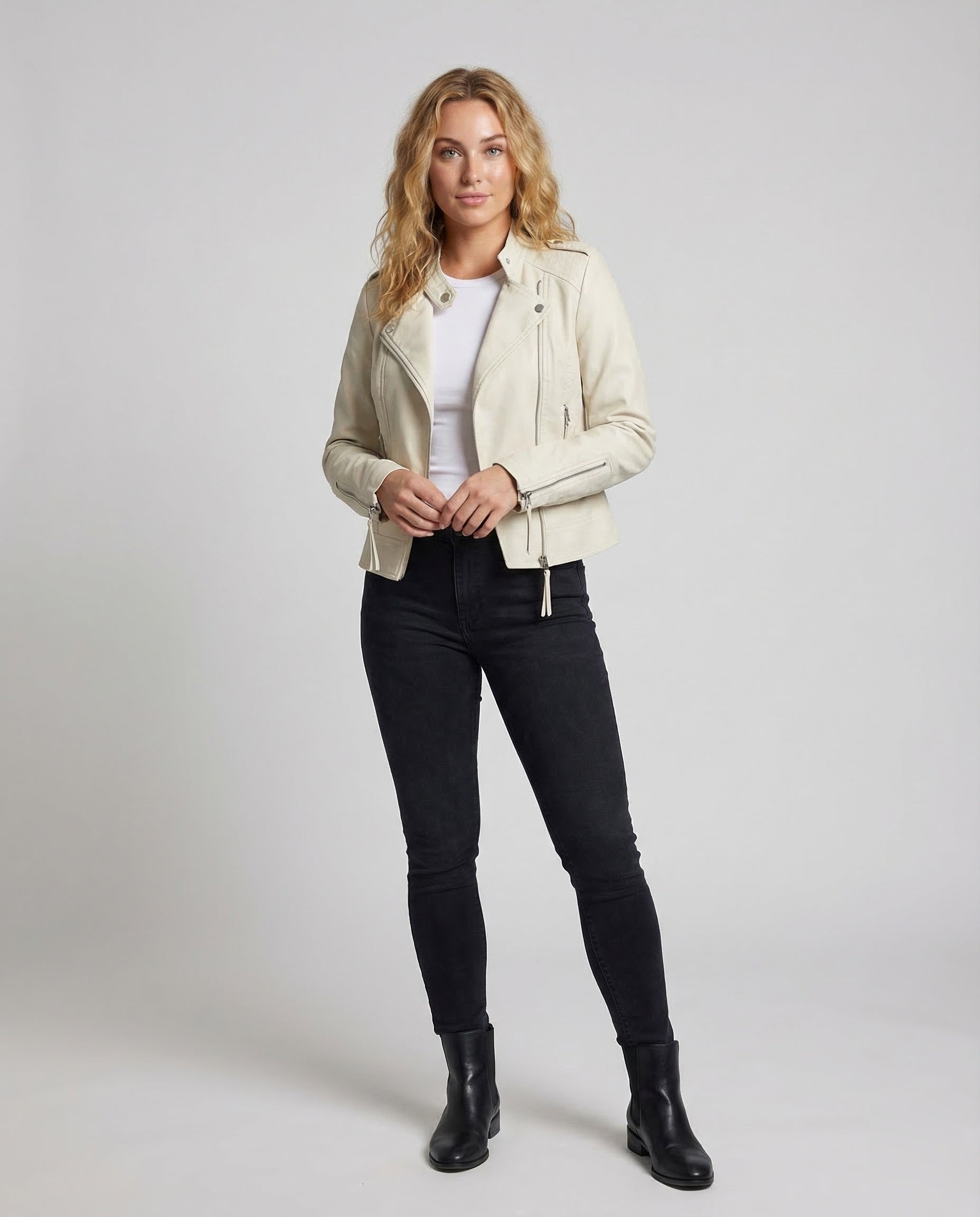 Product 15535323218250 - full_body_front