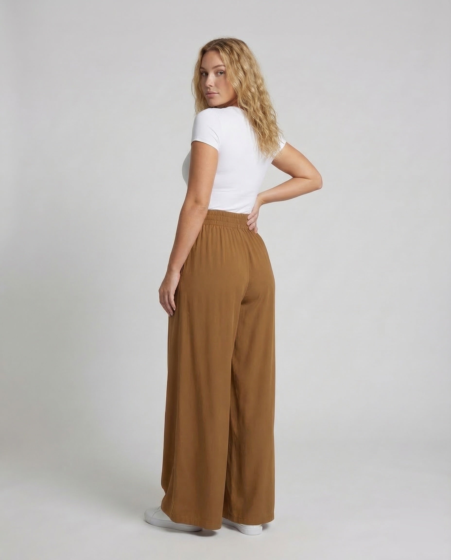 Product 15535323283786 - back_view