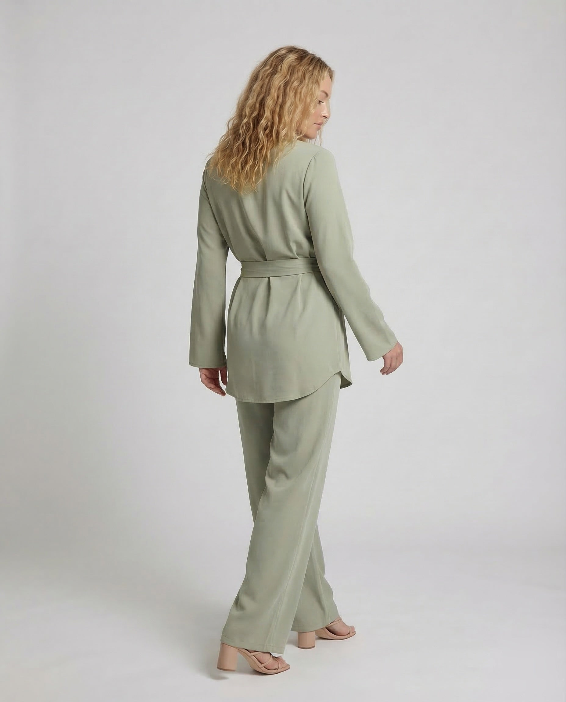 Product 15535327347018 - back_view