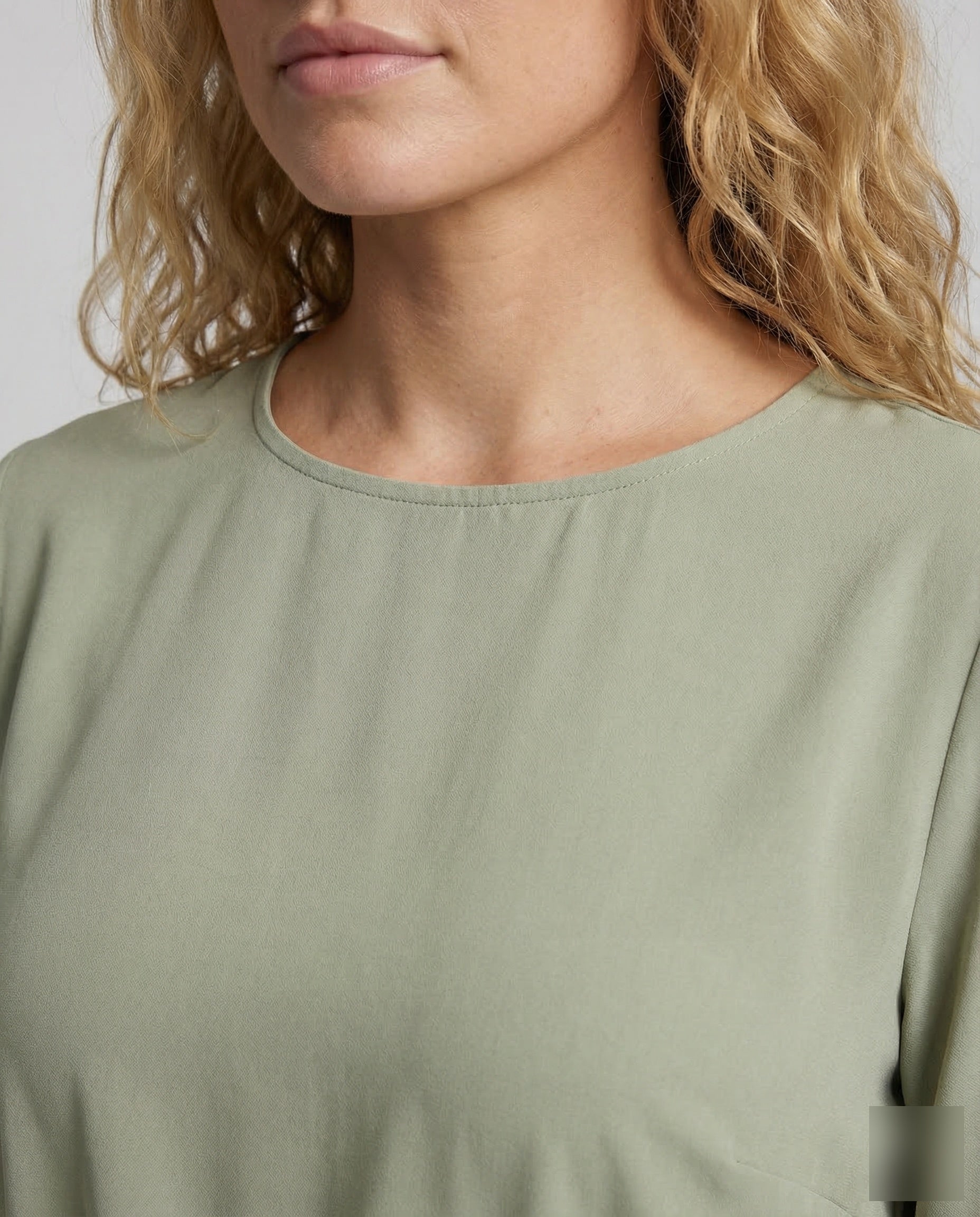 Product 15535327347018 - close_up_detail