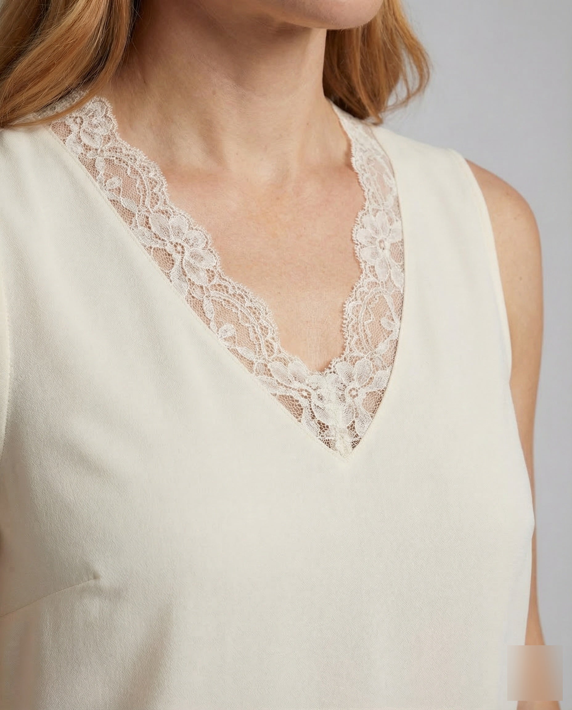 Product 15535330361674 - close_up_detail